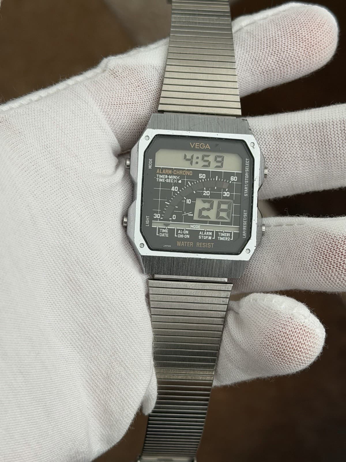 Rare Vintage Citizen Vega Alarm Chronograph DA41 Digital Sports Watch JDM 1980s - Image 1