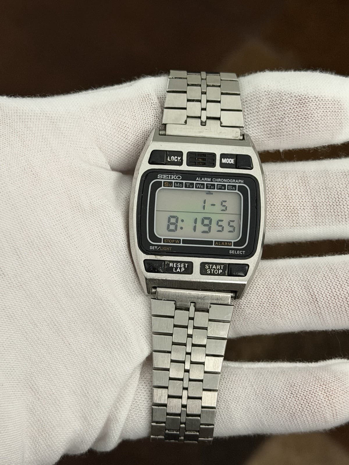 Rare Vintage Seiko A439-4000 Men’s Digital Alarm Chronograph Sport Watch JDM 80s - Image 1